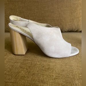 Bettye Muller size 10 Posh kid suede sling back heels